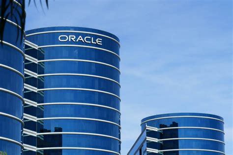 The history of Oracle - tekphilia.com