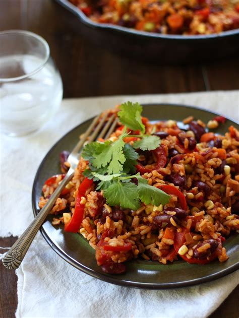 Mexican Kidney Bean Fried Rice - Connoisseurus Veg