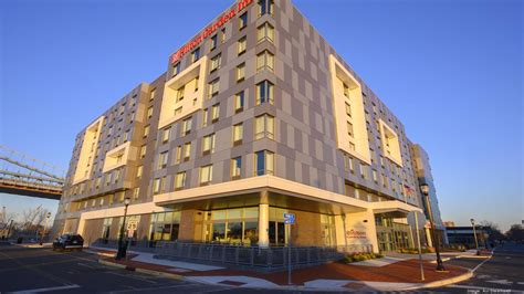 Hilton Garden Inn Camden Waterfront opens as the first new hotel in ...