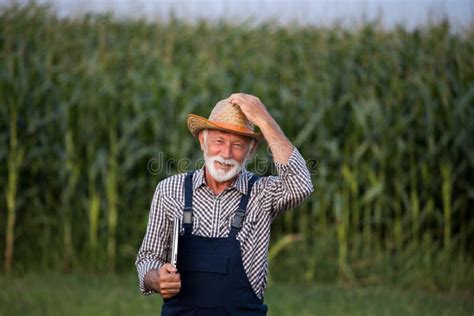 62,634 Old Farmer Stock Photos - Free & Royalty-Free Stock Photos from ...