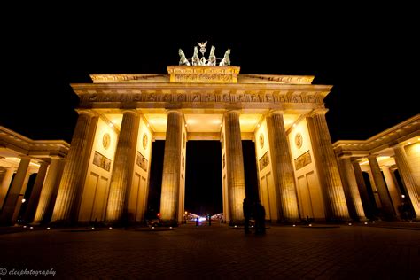 Brandenburg Gate, Berlin | Explore eleephotography's photos … | Flickr - Photo Sharing!