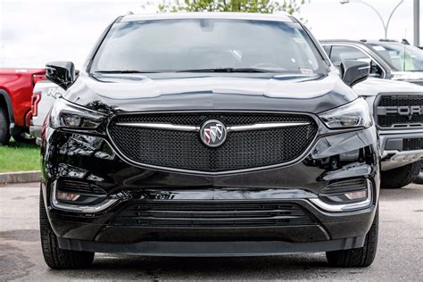 New 2020 Buick Enclave Essence AWD Sport Utility