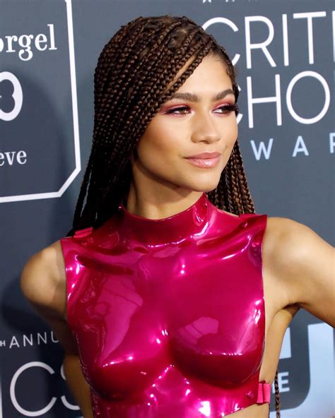 Zendaya at the 2020 Critics' Choice Awards | Best Hair and Makeup at Critics' Choice Awards 2020 ...