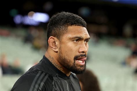 Ardie Savea: All Blacks star trying to information New Zealand again to ...