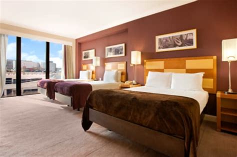 Hilton London Gatwick Airport Hotel (Gatwick) from £101 | lastminute.com