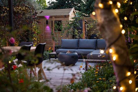 Decking lighting ideas – 7 ways to transform your backyard | Livingetc