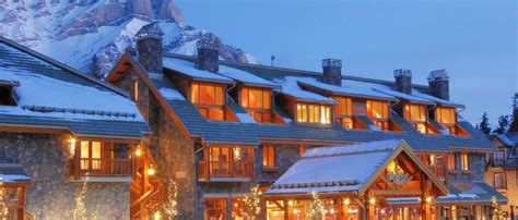 FOX HOTEL & SUITES, Banff | North American Skiing | americanskiclassics.com