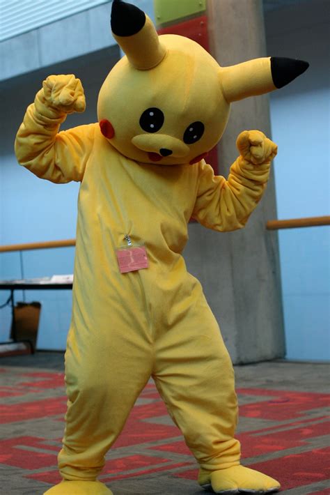 Cosplay Outfits: Pokemon - Pikachu