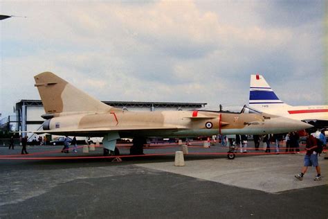 Dassault Mirage 4000: Photos, History, Specification