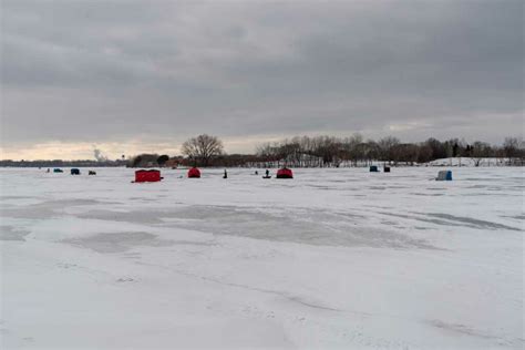 The Winter Bucket List: The BEST Winter Activities in Wisconsin!