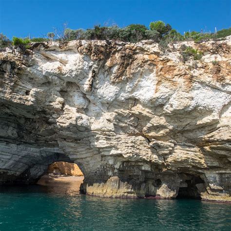 Le Grotte: A Thrilling Boat Tour of the Sea Caves of Gargano | Gargano Ok