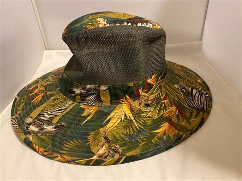 Dorfman Pacific Outdoor Safari Hat Zoo Animals Size S - Gem