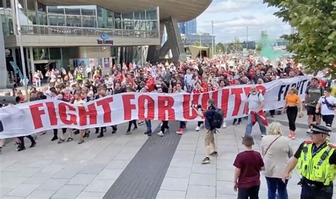 Man Utd fans protest against the Glazers ahead of Erik ten Hag’s first ...