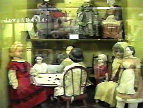 Living A Doll's Life : TBT - Hobby City Doll & Toy Museum