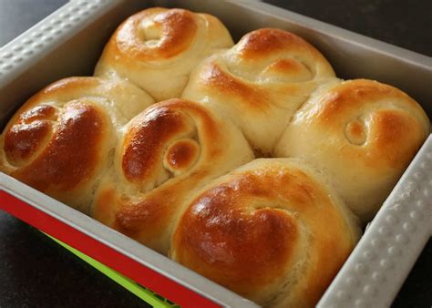 Bread Rolls recipe - Maangchi.com