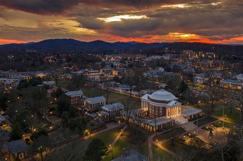 Plan Your Visit | The University of Virginia