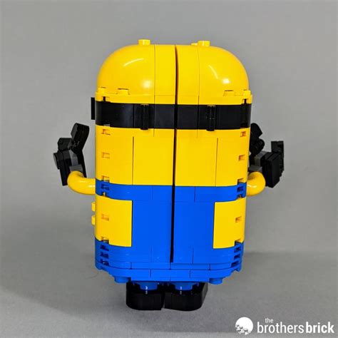 LEGO 75551 Minions: Brick-built Minions and their Lair [Review] - The ...