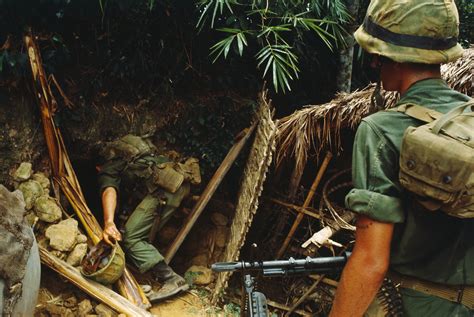 Da Nang 1965 - US Marines Searching Tunnels for Viet Cong | Flickr