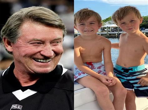 Does Wayne Gretzky have grandchildren? Exploring The Great One's family tree