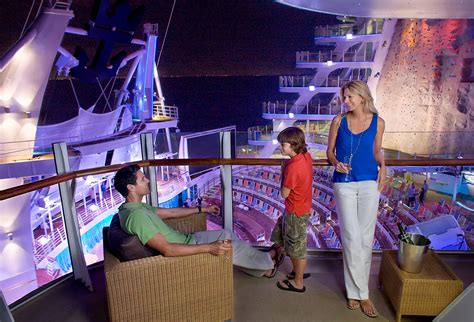 Cruise Rooms and Suites | Awe-inspiring Accommodation | Royal Caribbean ...