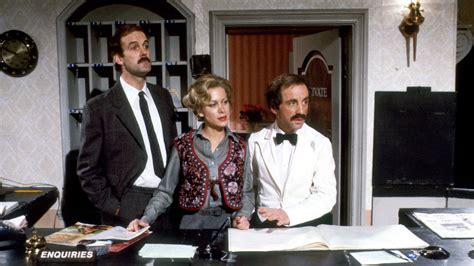 Fawlty Towers (TV Series 1975-1979) - Backdrops — The Movie Database (TMDB)