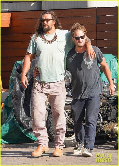 Jason Momoa Takes a Break from 'See' Press to Enjoy Lunch with a Friend (Photos): Photo 4806053 ...