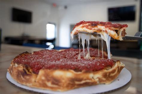 It's deep: Munchies Chicago-style pizzas a big hit - Tallahassee Table