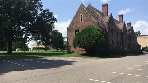 Bacone College begins new school year despite past financial trouble | KTUL