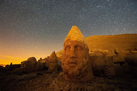 Sunrise, stargazing and massive stone heads at Turkey's Mt. Nemrut ...