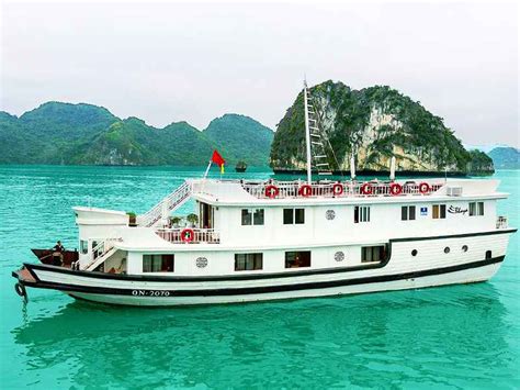 Bhaya Premium Cruise - The Luxury Cruise in Halong Bay Unesco Heritage Site, Bonding Activities ...