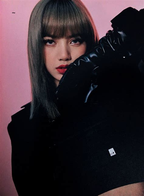 23-Scan-Lisa-BLACKPINK-Kill-This-Love-Album-Photobook