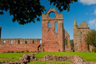 Arbroath Abbey - History, Travel, and accommodation information