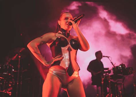 Concert Review: Tove Lo, Auckland New Zealand, 2023