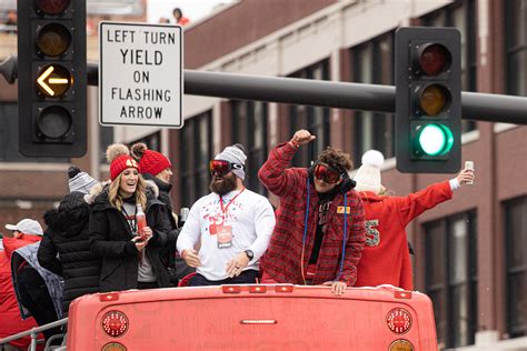 A treasure trove of Chiefs parade photos, but no audible Travis Kelce ...