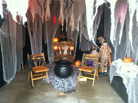 10 Most Recommended Halloween Haunted House Ideas For Kids 2024