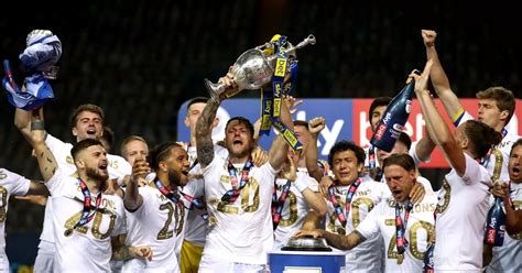 Leeds United launch special Championship trophy photo souvenir ...