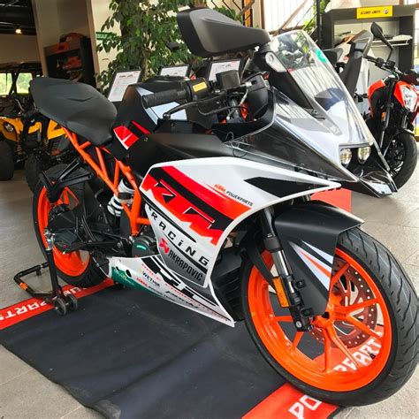 Review of KTM RC 200 2018: pictures, live photos & description KTM RC 200 2018 > Lovers Of ...