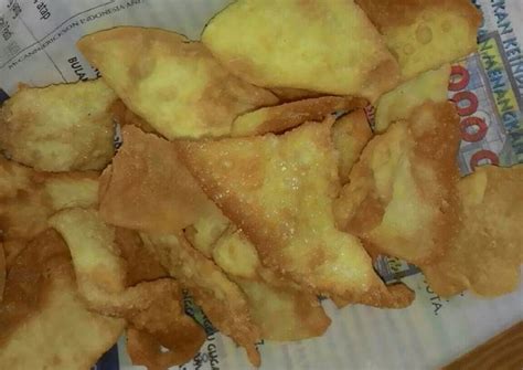 Resep Kulit pangsit goreng oleh mamake - Cookpad