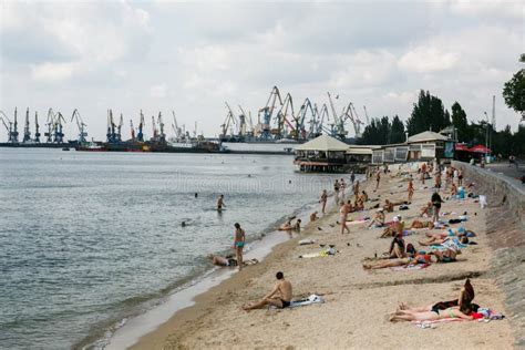 Berdyansk, Ukraine - August 31, 2016: City Beach with Vacationers Editorial Photography - Image ...