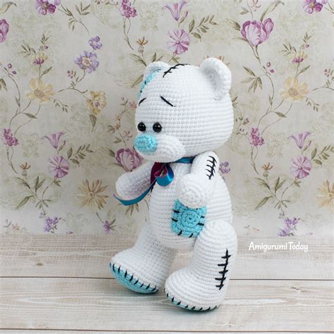 Free Teddy Bear crochet pattern - Amigurumi Today