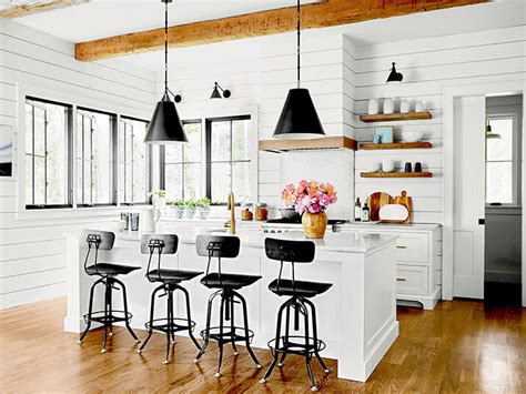 9 Elements to Use When Designing a Farmhouse Kitchen