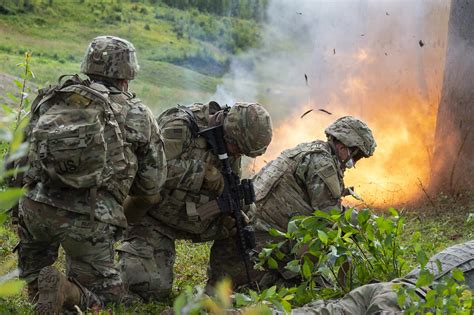 Airborne Sappers “Clear The Line” | Combat engineers assigne… | Flickr