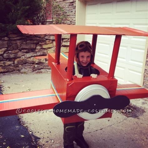 Coolest Homemade Airplane Costumes