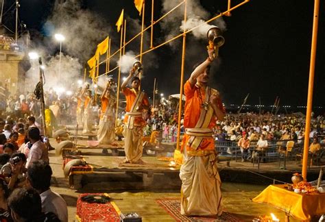 Top 8 Places to Visit in Varanasi