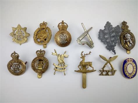 Post WWII - Selection of British Regimental Cap Badges - Catawiki