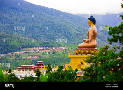 Buddha Dordenma Statue, Thimphu Bhutan Stock Photo - Alamy