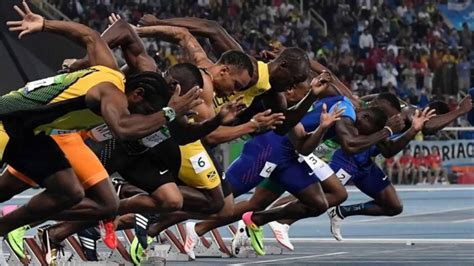 usain bolt rio 100m final sprint step by step slides olympics 2016 timing 9.81 sec - YouTube