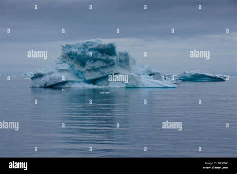 Icebergs in Disko Bay, Ilulissat, West Greenland Stock Photo - Alamy