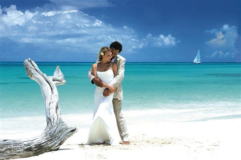 Antigua, The Caribbean | Beach wedding photography, Beach wedding, Perfect wedding venue