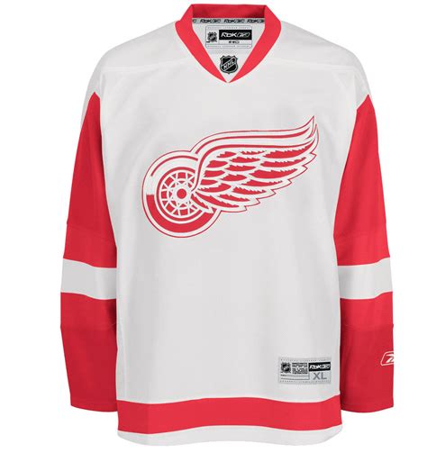 ALTERNATE "A" OFFICIAL PATCH FOR DETROIT RED WINGS WHITE JERSEY ...